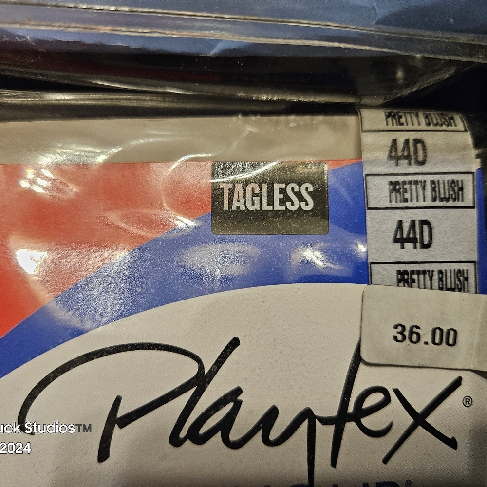 Playtex Bras Set of 7 Size 44D New in Package - Picture 9 of 13